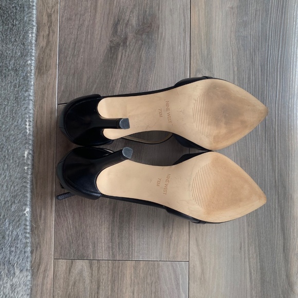 Nine West Heels with Cross Strap Black 7.5 - Picture 8 of 11
